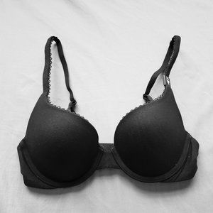 Victoria's Secret Body Perfect Shape Black 30C Bra